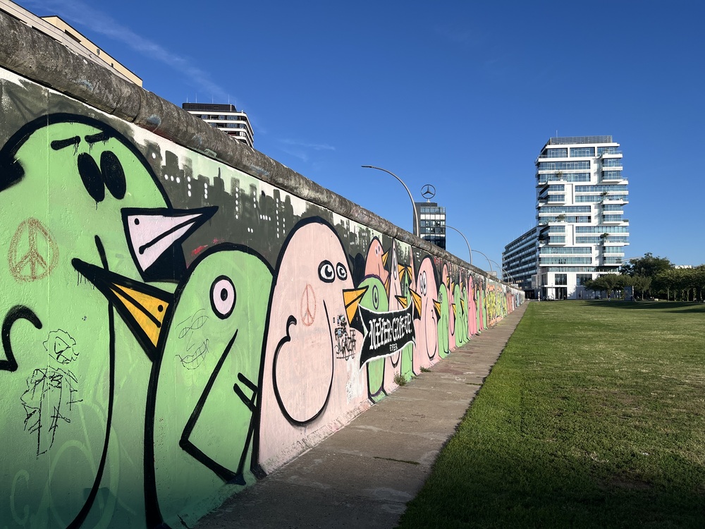 Anleger: East Side Gallery (Ostbahnhof)