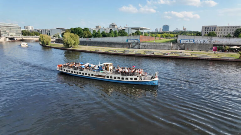 Kaiser Friedrich Boot Berlin